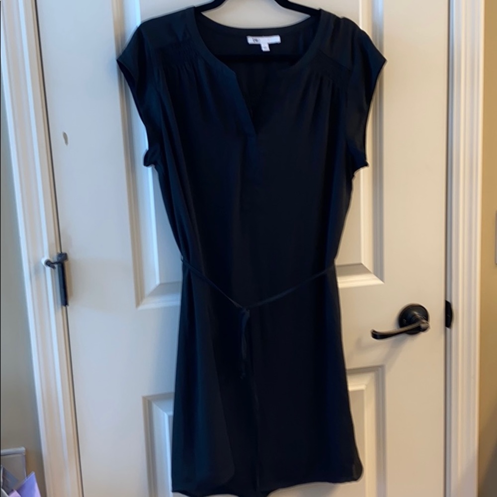 Black DR2 Dress with Ruching and Tie Waist Sz L - Picture 2 of 7